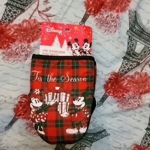 Disney 2 pack oversized mini mitts mittens Christmas plaid